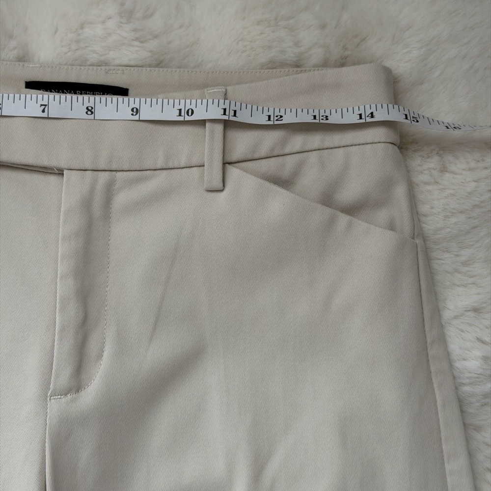Elegant Banana Republic Factory Cream Wide Leg Mid-Rise Cotton Pants-2(S) - Picture 11 of 11